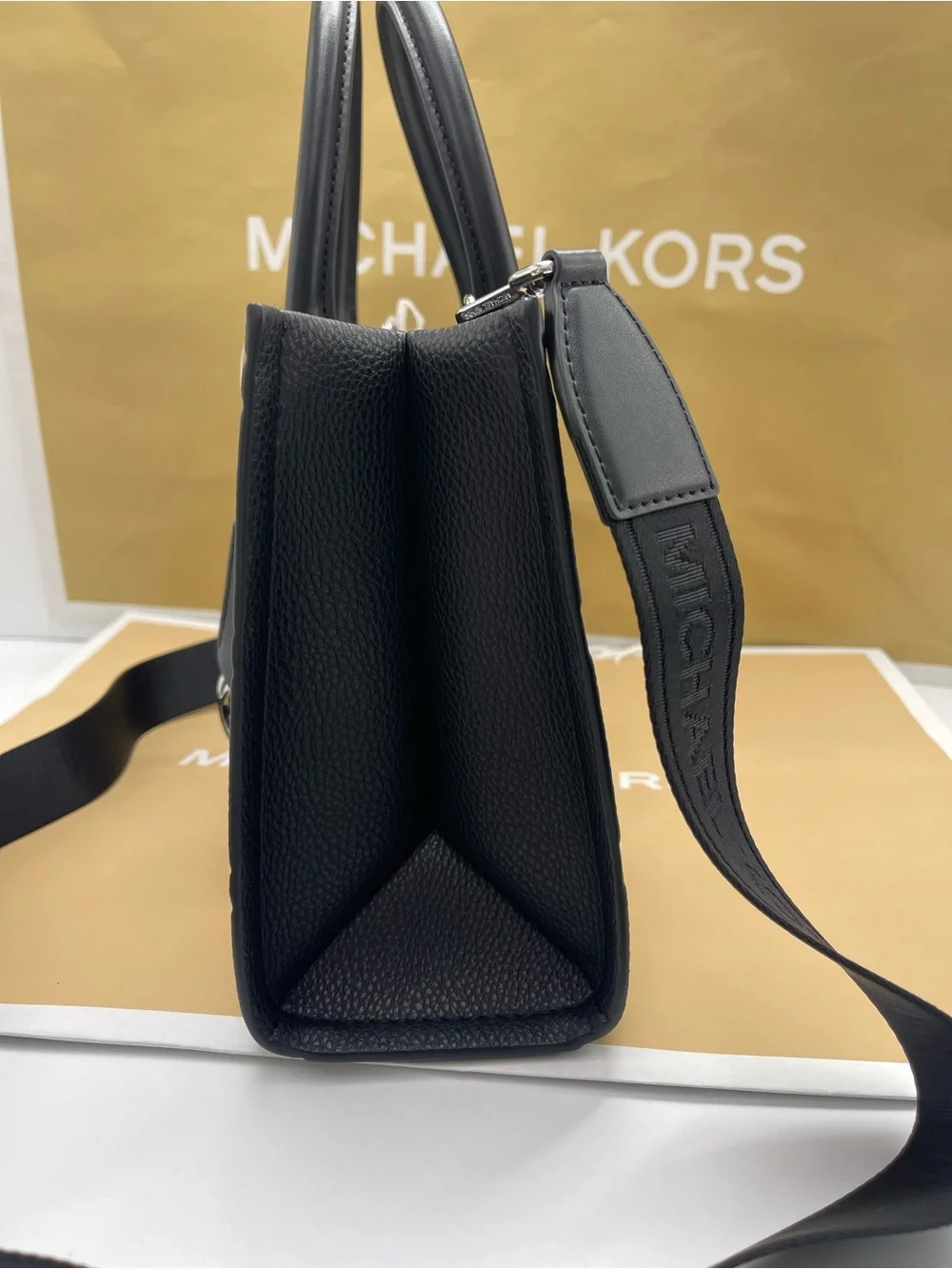 MICHAEL KORS Mirella Md Logo Debossed Satchel Shoulder Tote Crossbody Black NWT